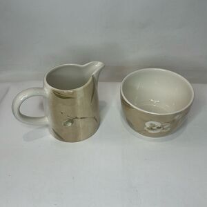 Crate & Barrel Orchid 10 Oz Creamer With Handle & 12 Oz Sugar Bowl Tan Floral
